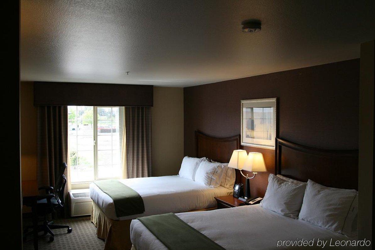 Holiday Inn Express Hotel & Suites Willows By Ihg Habitación foto
